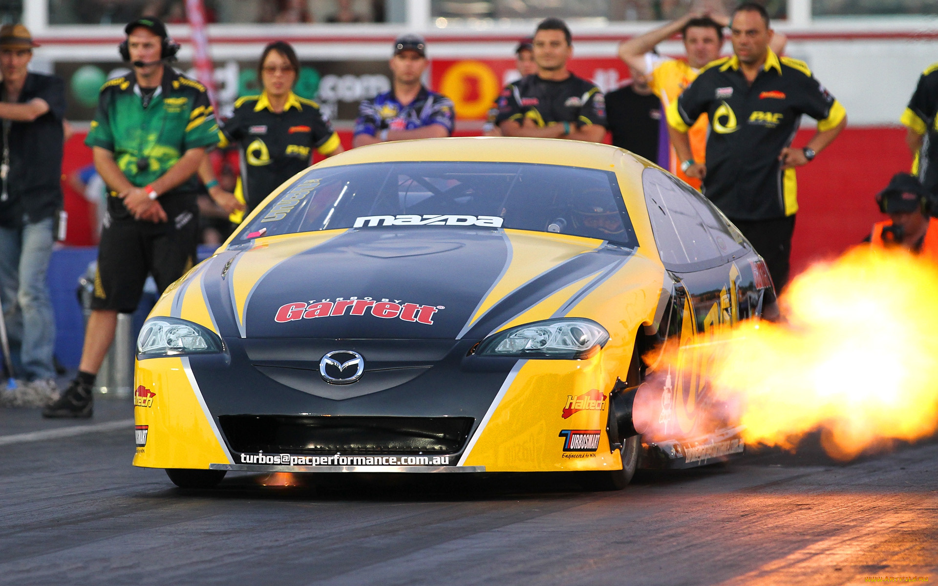 Что такое драг рейсинг. Машины драг рейсер. Drag Racing гонки. Mazda Racing. Автоспорт драг рейсинг.